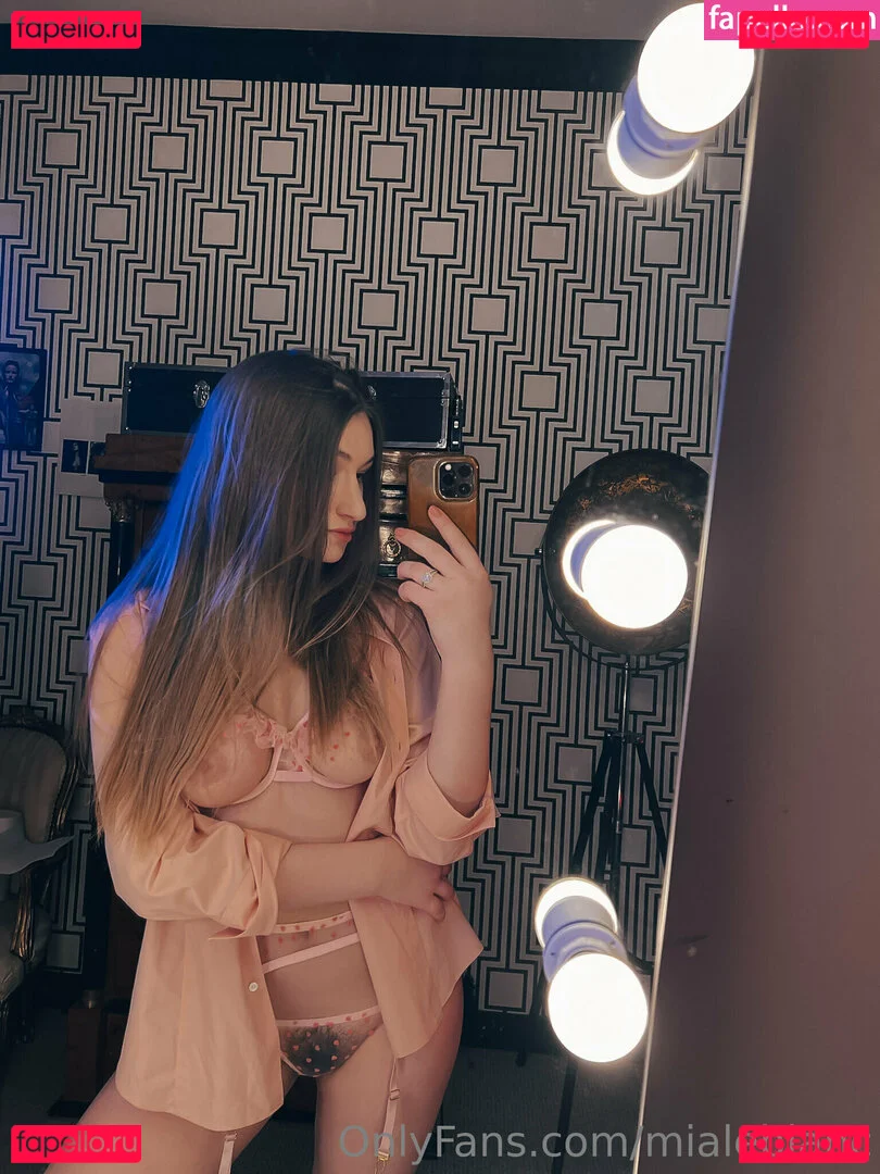 mialeblanc Onlyfans Photo Gallery 