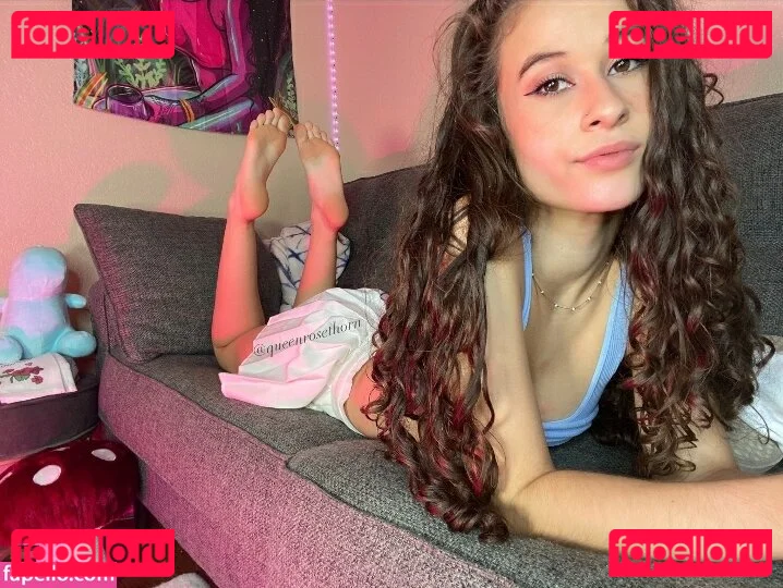 Queenrosethorn Onlyfans Photo Gallery 