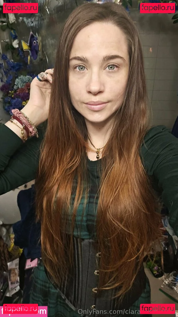 claracosmiafree Onlyfans Photo Gallery 