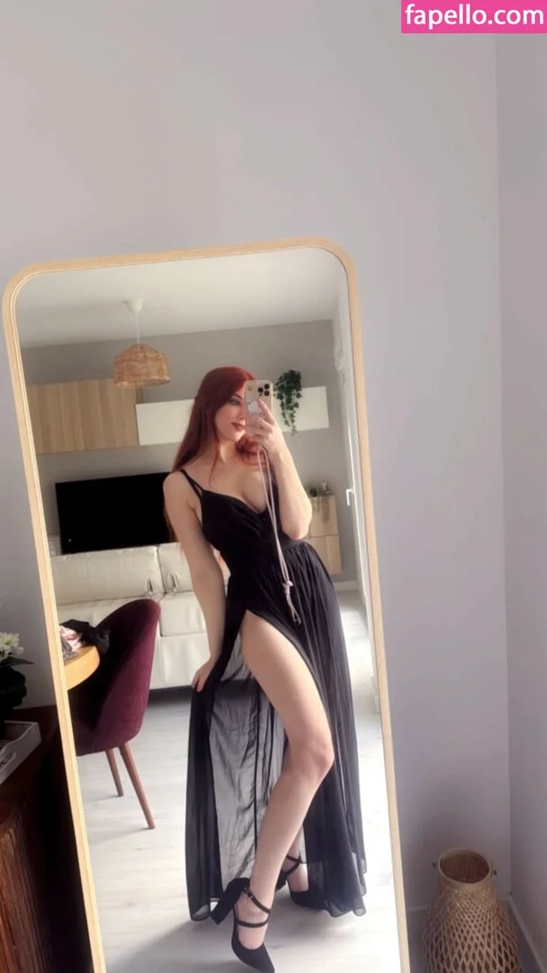 Zeling Onlyfans Photo Gallery 