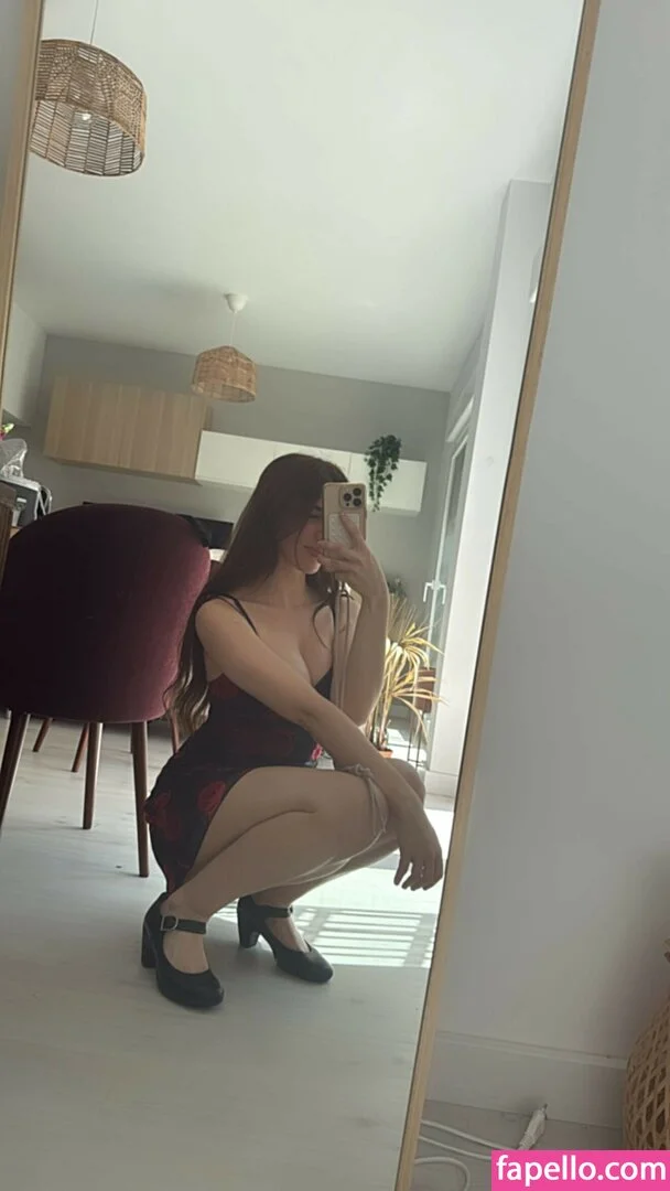 Zeling Onlyfans Photo Gallery 