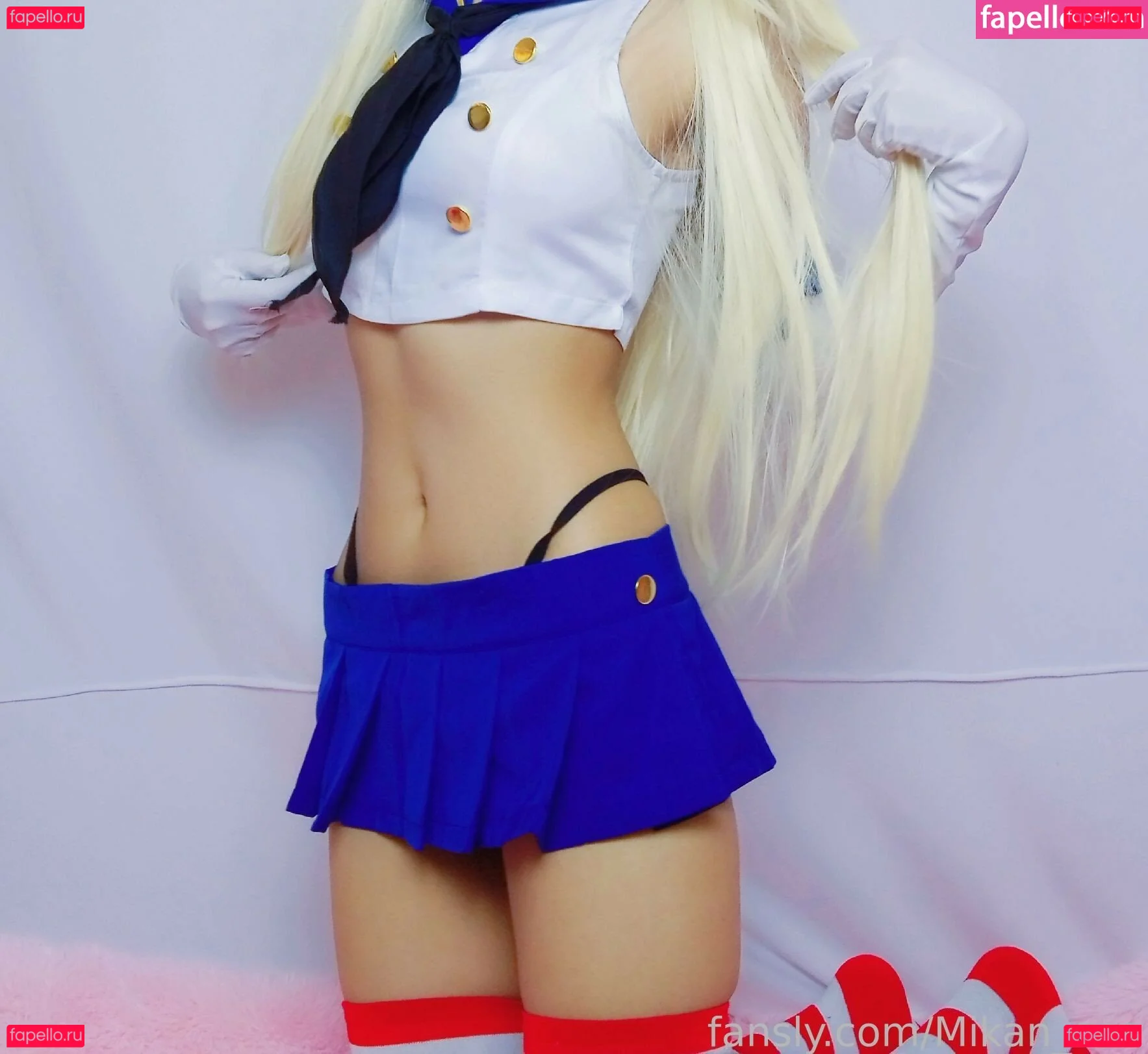 MikanCos Onlyfans Photo Gallery 