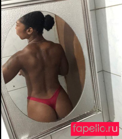 Amora Ruiva Onlyfans Photo Gallery 