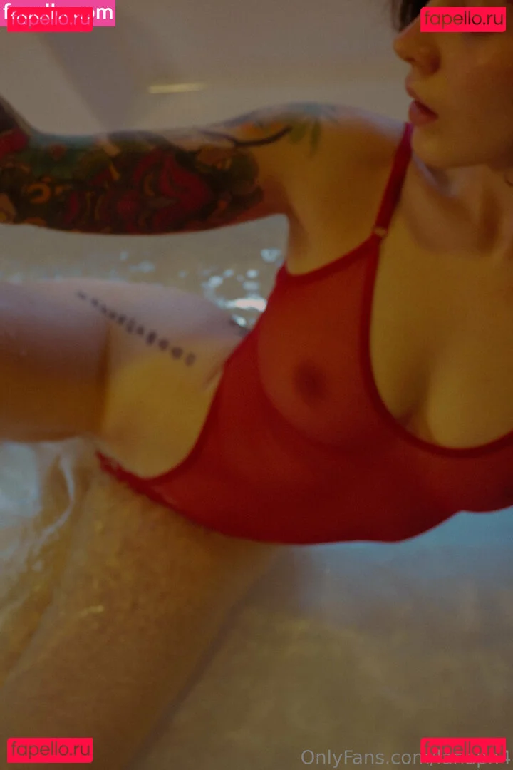 lanaph4 Onlyfans Photo Gallery 