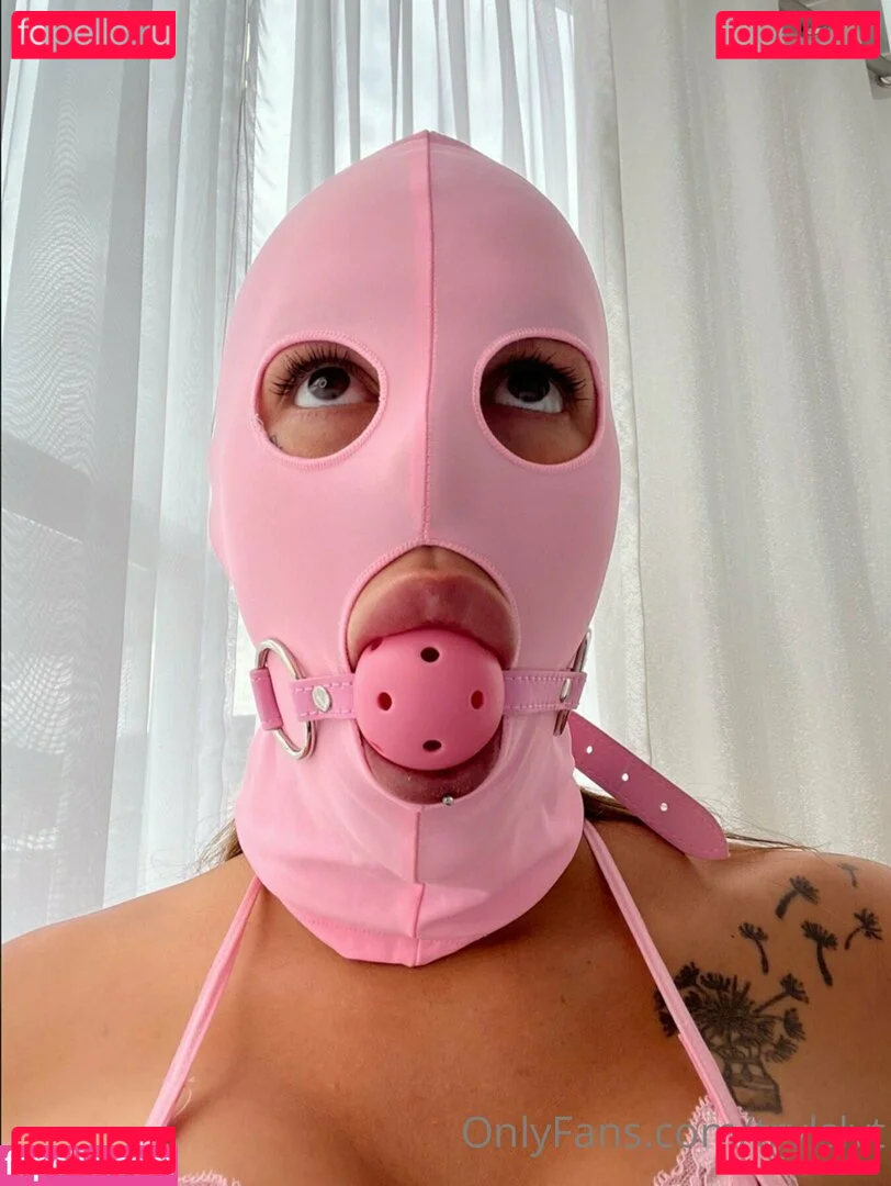 Trvlslvt Onlyfans Photo Gallery 