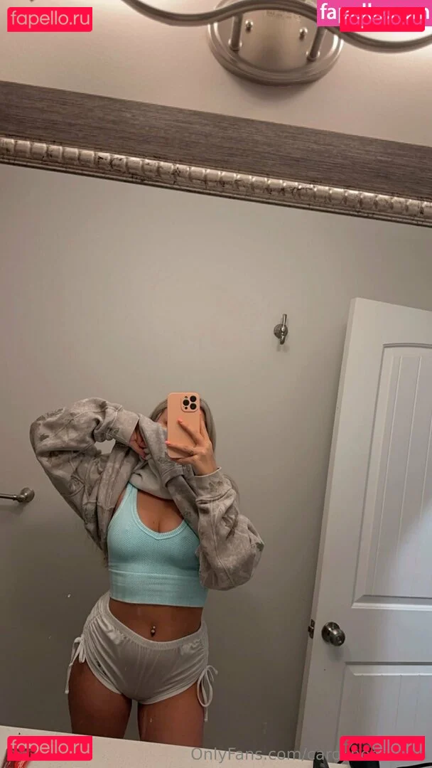 carolinecolston Onlyfans Photo Gallery 