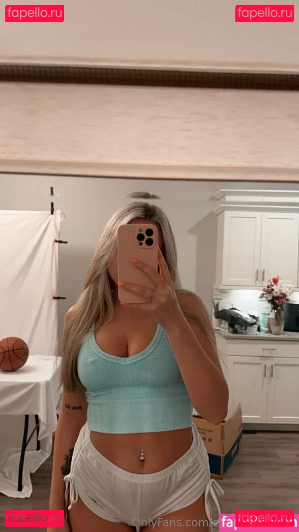 carolinecolston Onlyfans Photo Gallery 