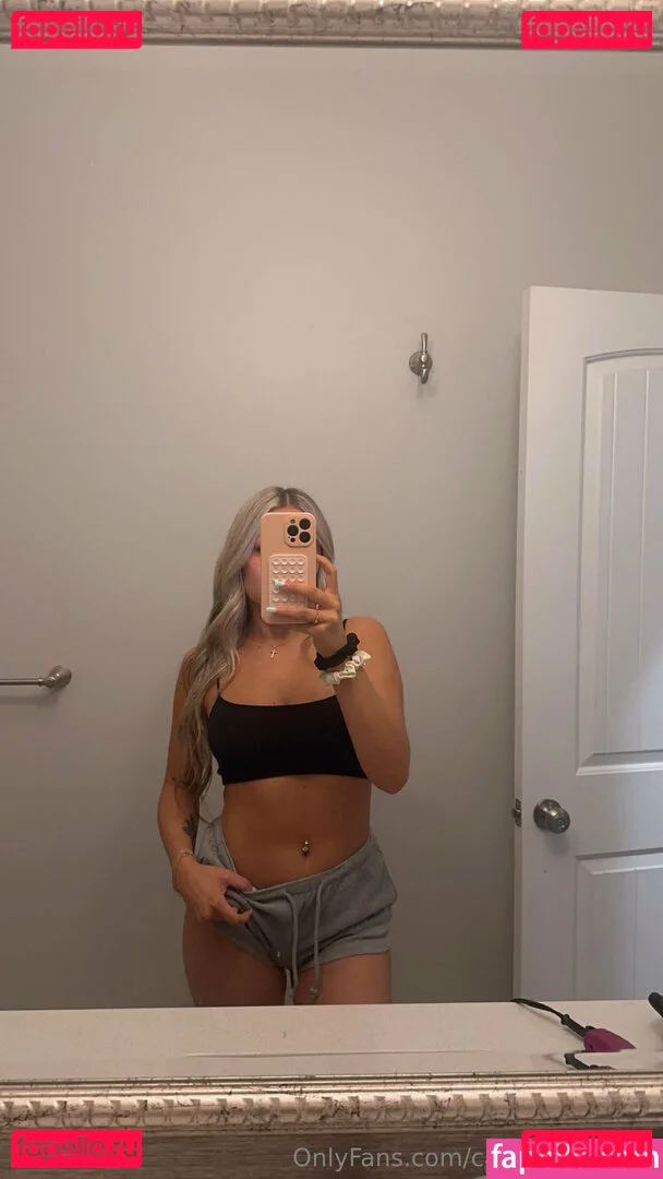 carolinecolston Onlyfans Photo Gallery 