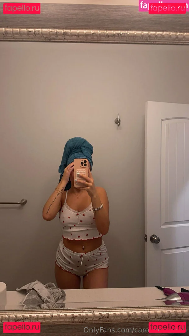 carolinecolston Onlyfans Photo Gallery 