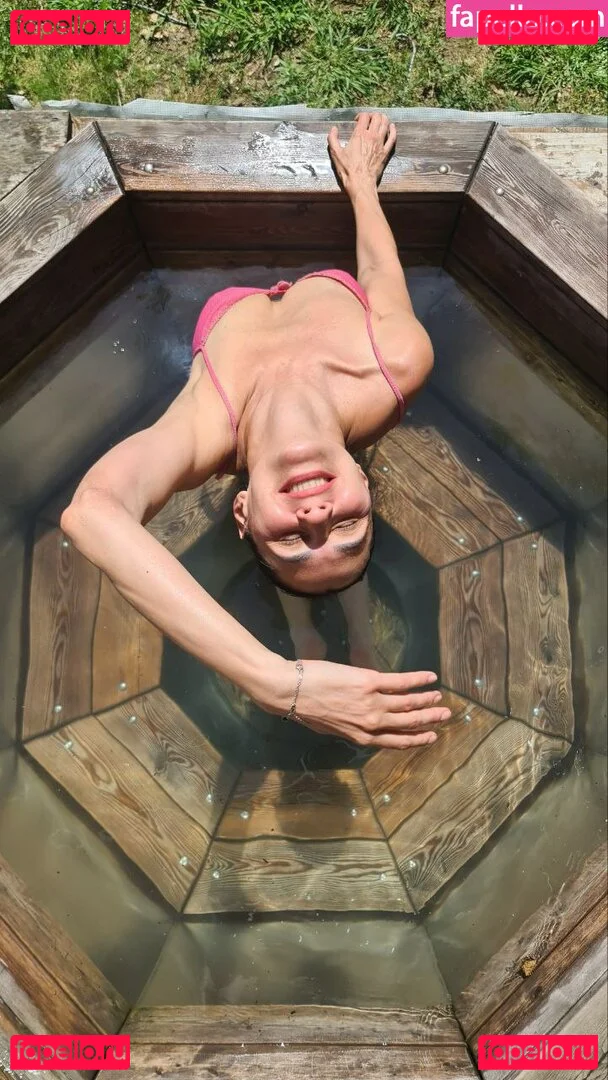 yladoyla Onlyfans Photo Gallery 