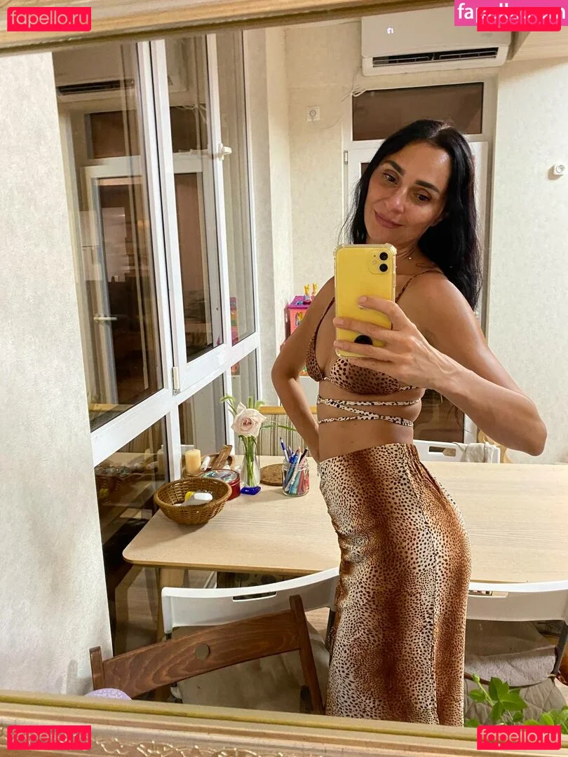 yladoyla Onlyfans Photo Gallery 