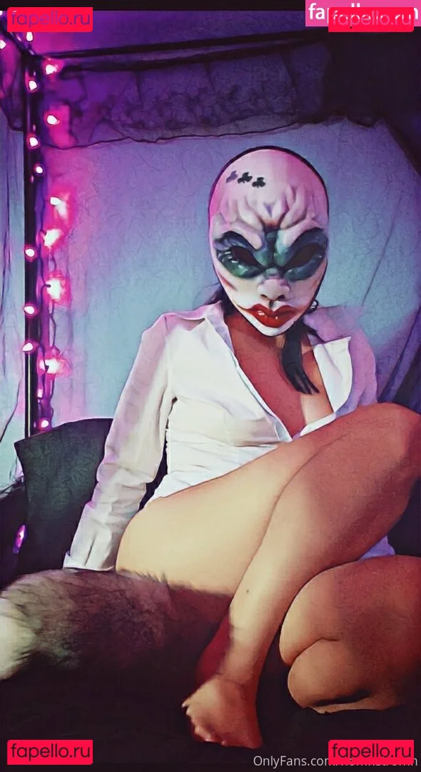 nomnstromn Onlyfans Photo Gallery 