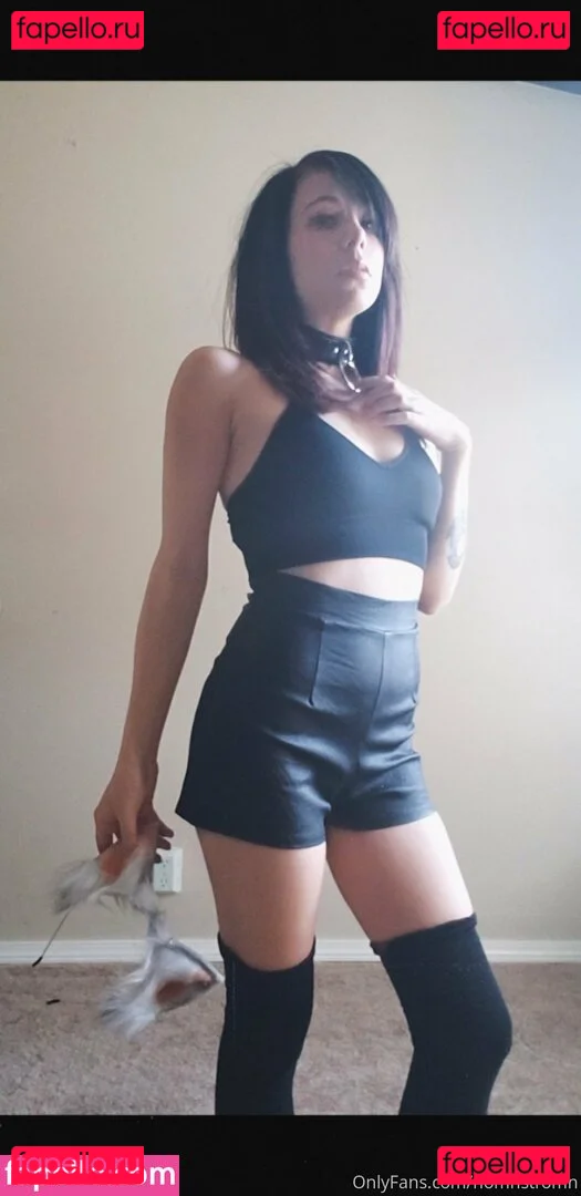 nomnstromn Onlyfans Photo Gallery 