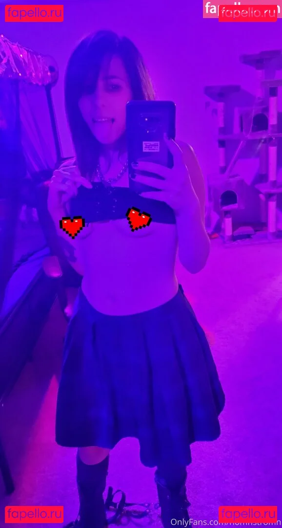 nomnstromn Onlyfans Photo Gallery 