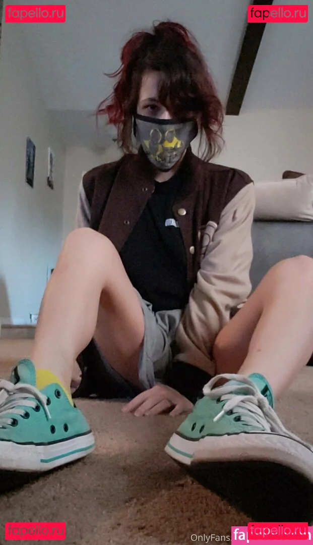 nomnstromn Onlyfans Photo Gallery 