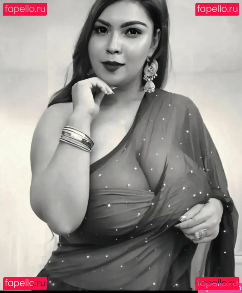Richa Dutt Onlyfans Photo Gallery 
