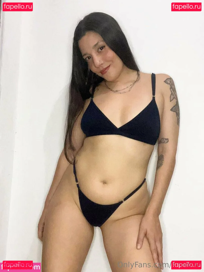 sirenere Onlyfans Photo Gallery 