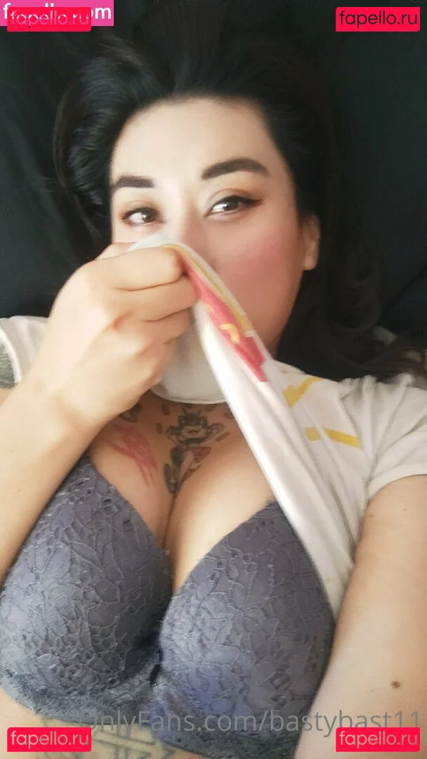 bastibast Onlyfans Photo Gallery 