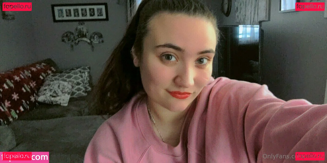 lle222 Onlyfans Photo Gallery 