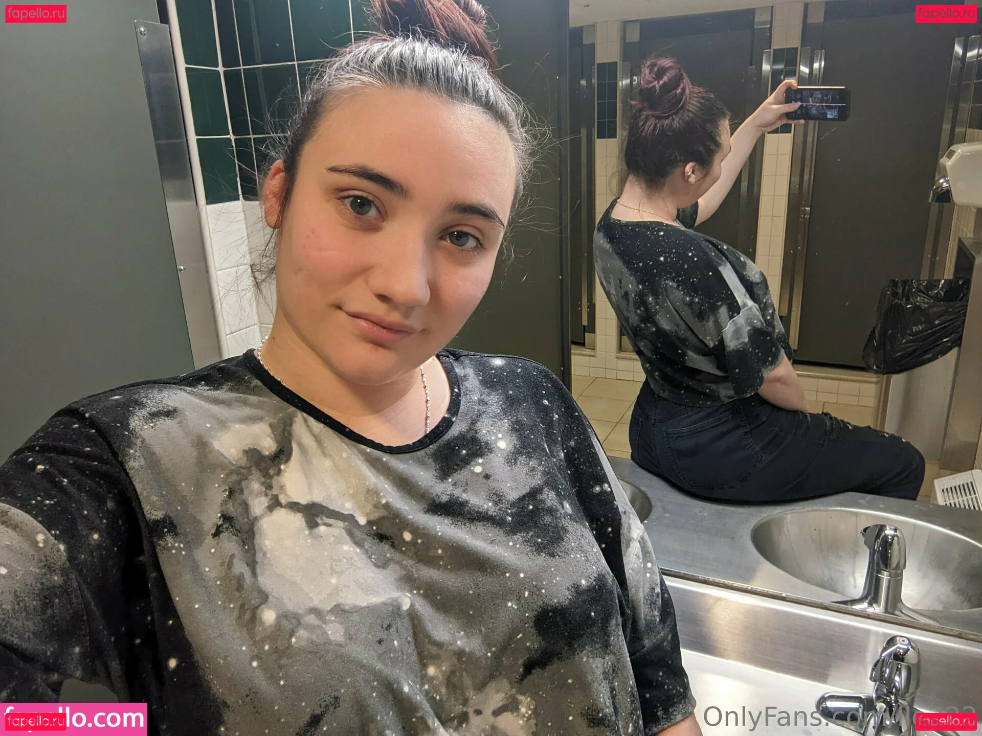 lle222 Onlyfans Photo Gallery 