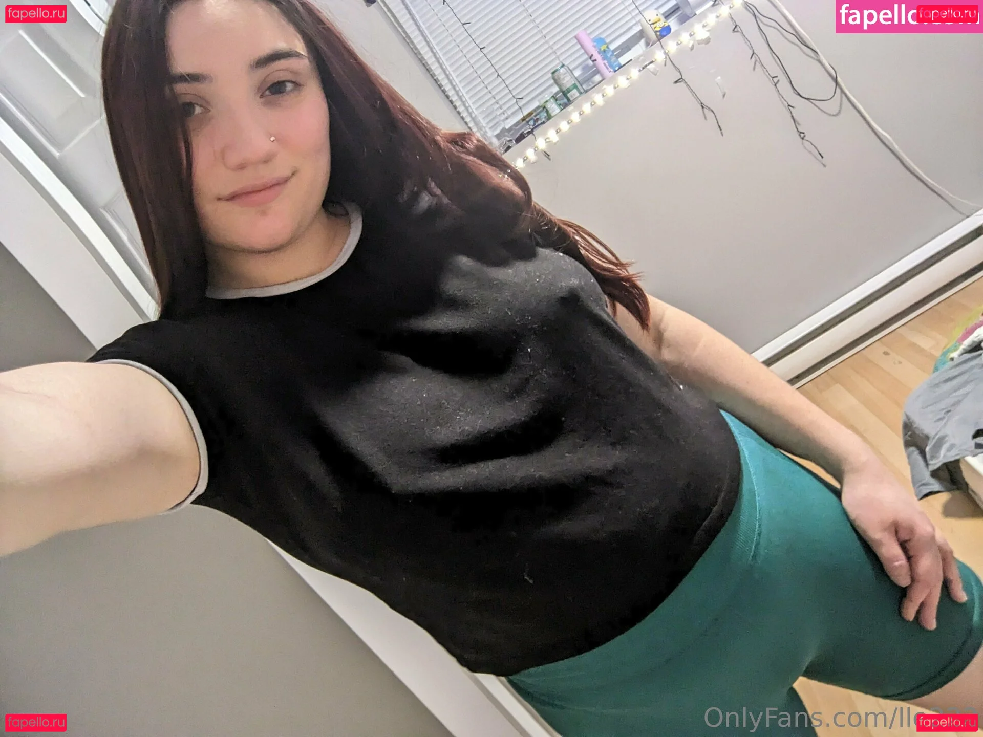 lle222 Onlyfans Photo Gallery 