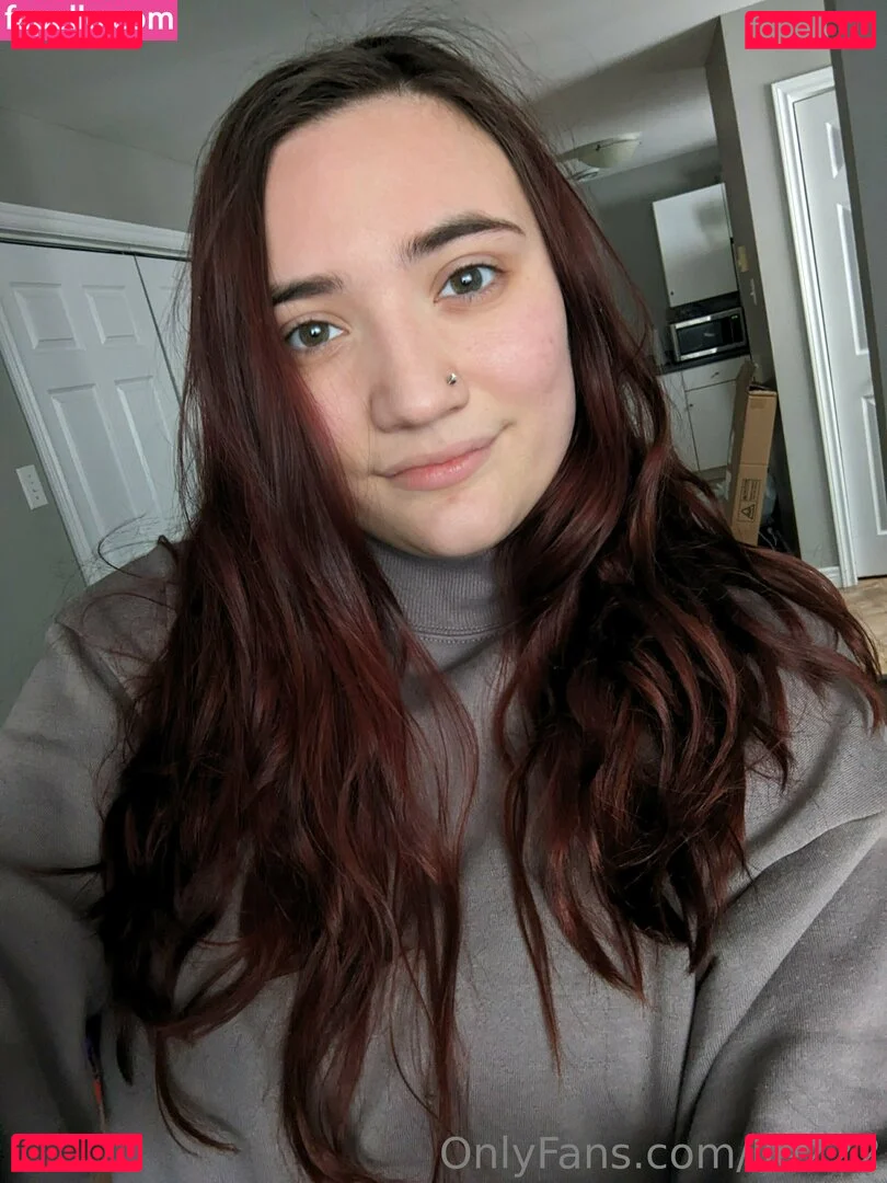 lle222 Onlyfans Photo Gallery 