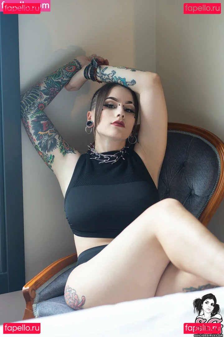 Douji Onlyfans Photo Gallery 