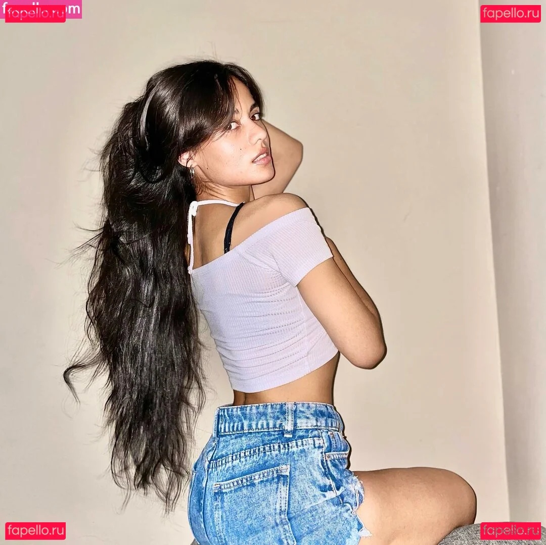 Farzaana Isaacs Onlyfans Photo Gallery 