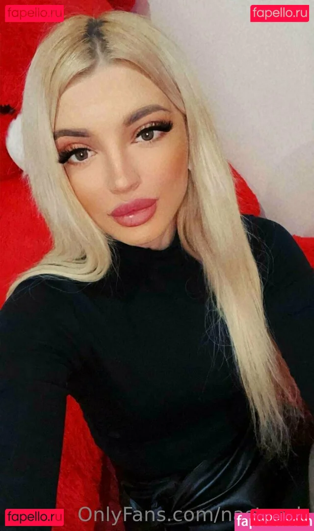 milana_candy Onlyfans Photo Gallery 