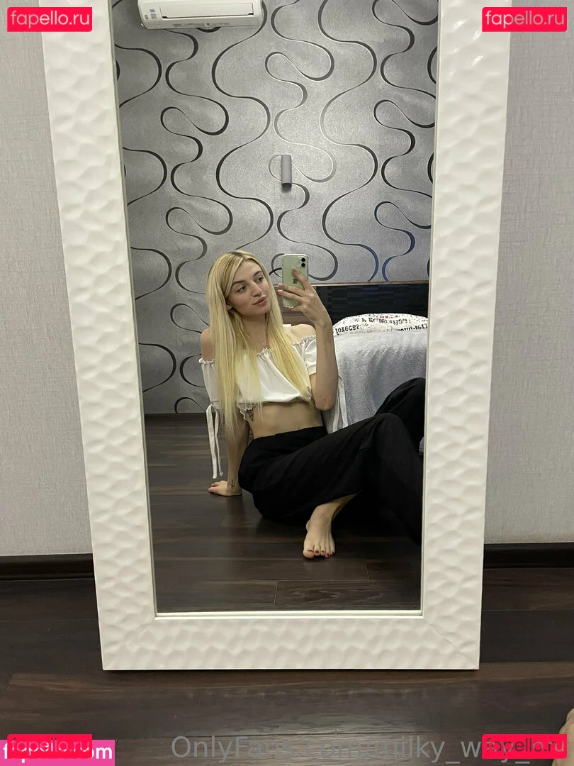 milana_candy Onlyfans Photo Gallery 