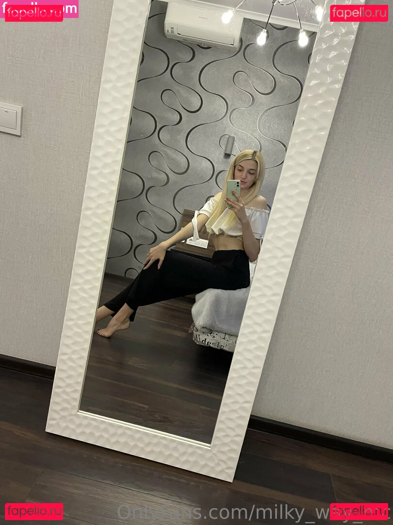 milana_candy Onlyfans Photo Gallery 