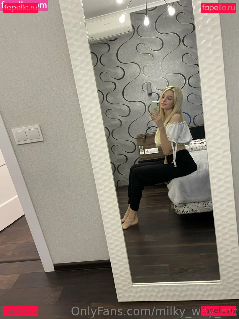 milana_candy Onlyfans Photo Gallery 