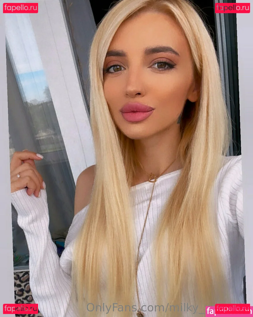 milana_candy Onlyfans Photo Gallery 