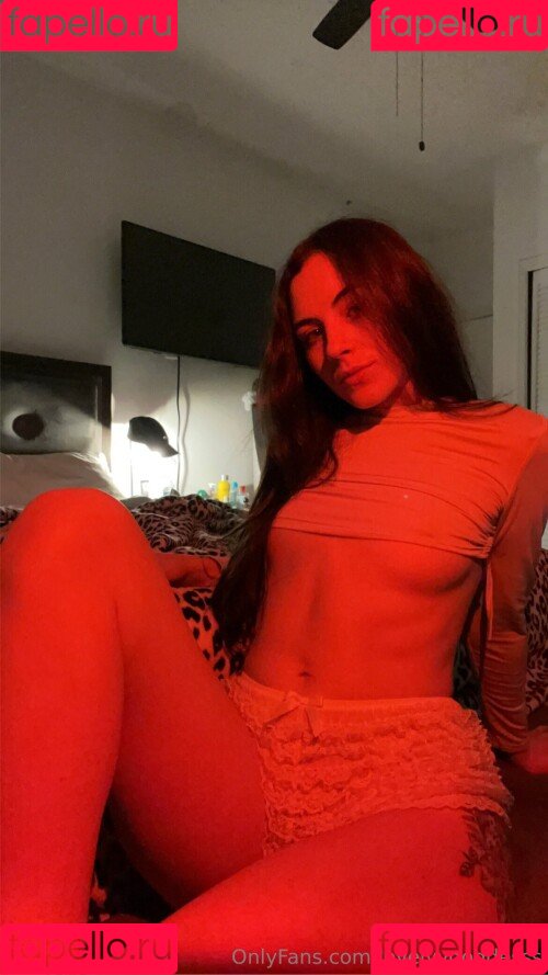 Chloebellexo Onlyfans Photo Gallery 
