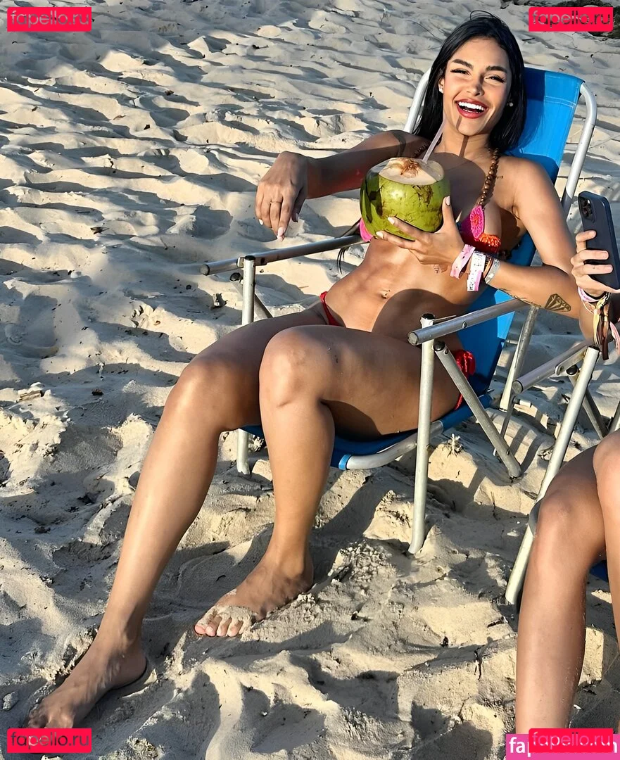 Flay Onlyfans Photo Gallery 