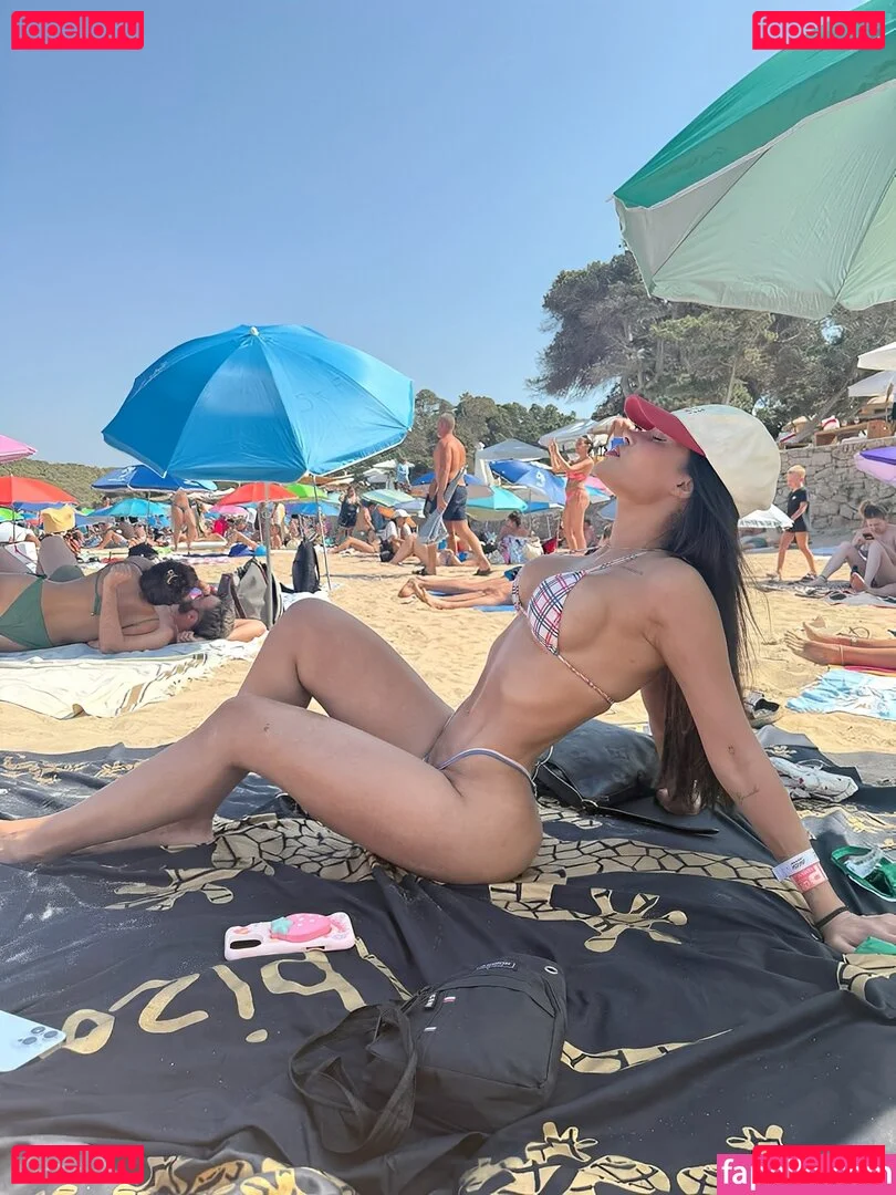 Flay Onlyfans Photo Gallery 