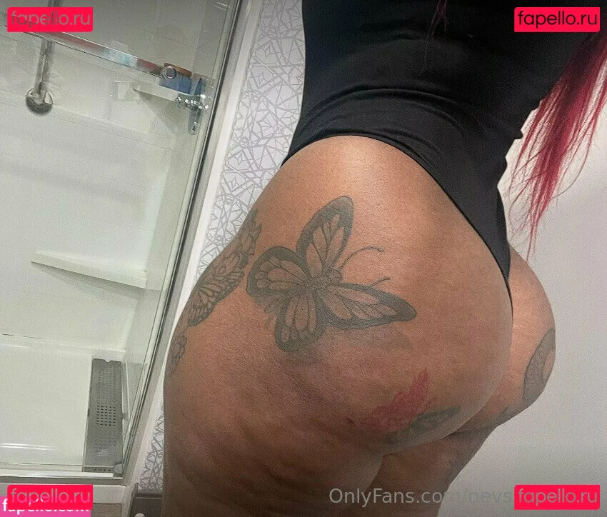 nevssextapes Onlyfans Photo Gallery 