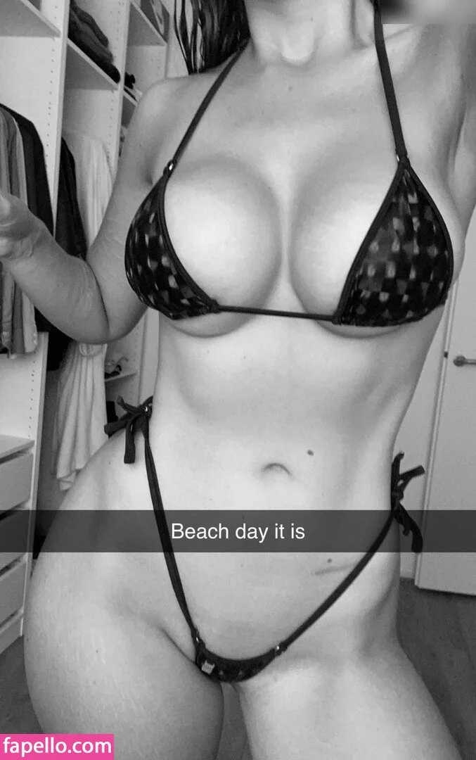 xamazoneve Onlyfans Photo Gallery 