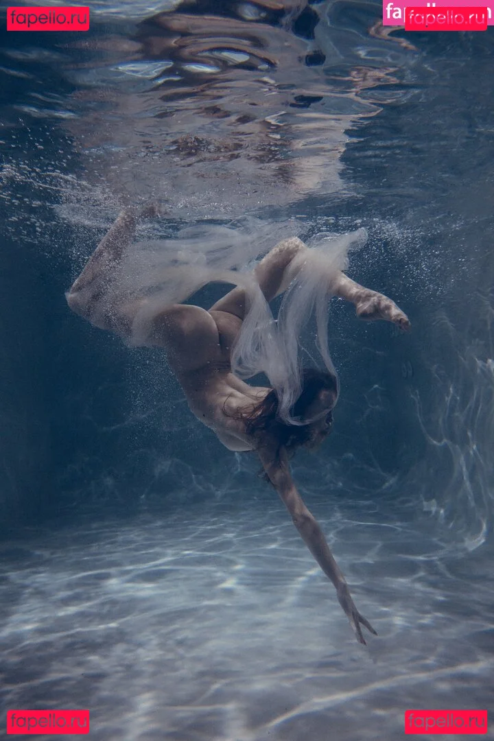 lolla_li Onlyfans Photo Gallery 