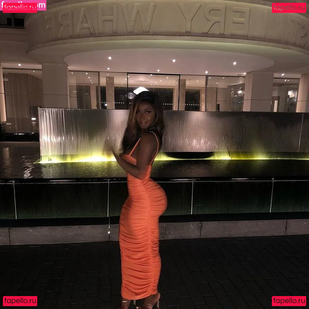 LXRYCC Onlyfans Photo Gallery 