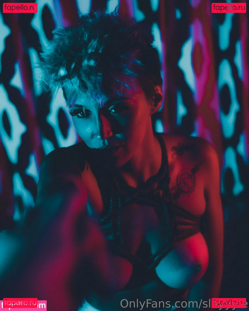 slayyyle Onlyfans Photo Gallery 