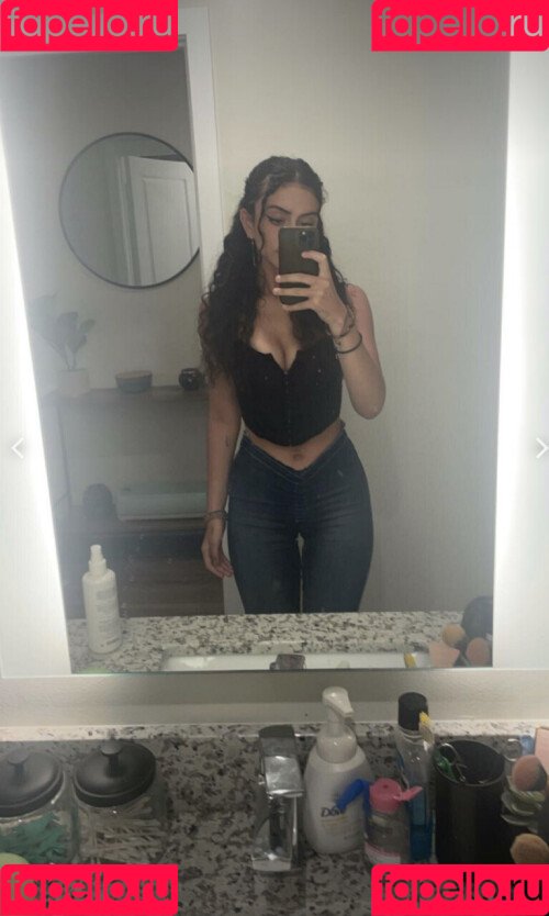 isabella_portofina Onlyfans Photo Gallery 