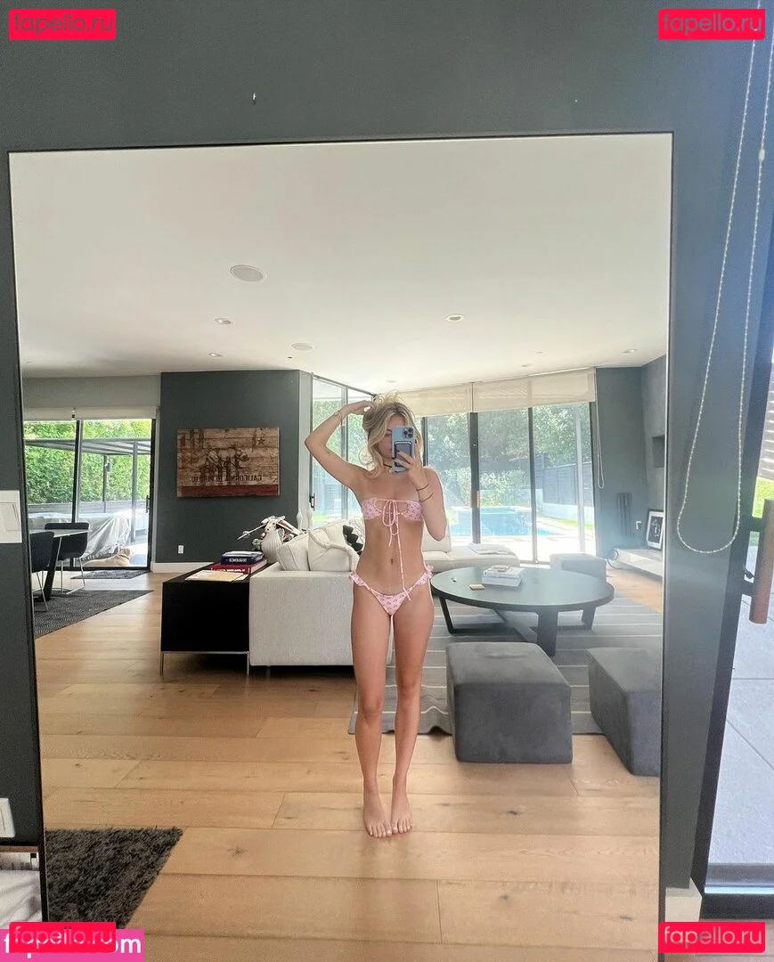 Kylie Rogers Onlyfans Photo Gallery 