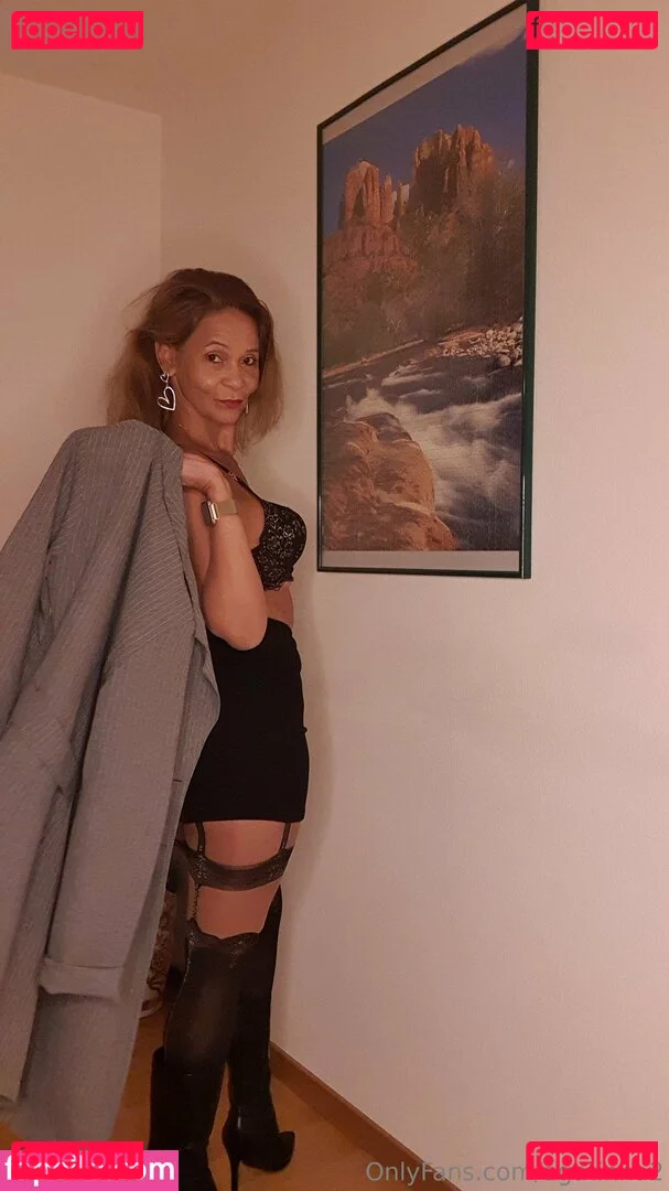 agatinha2 Onlyfans Photo Gallery 