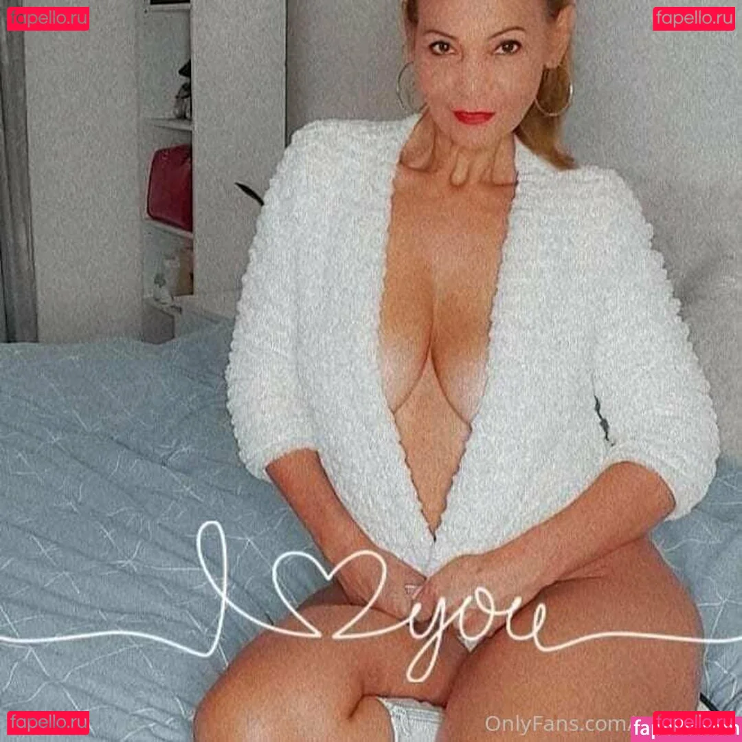 agatinha2 Onlyfans Photo Gallery 