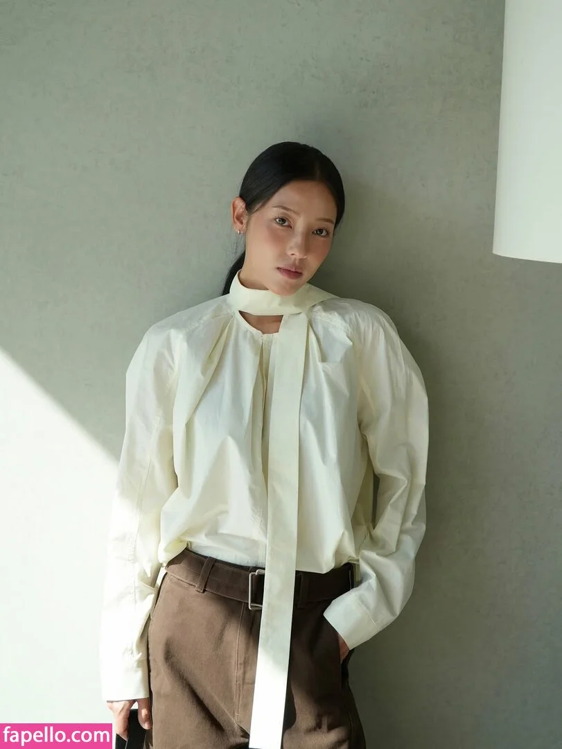 Jeon Jisu Onlyfans Photo Gallery 