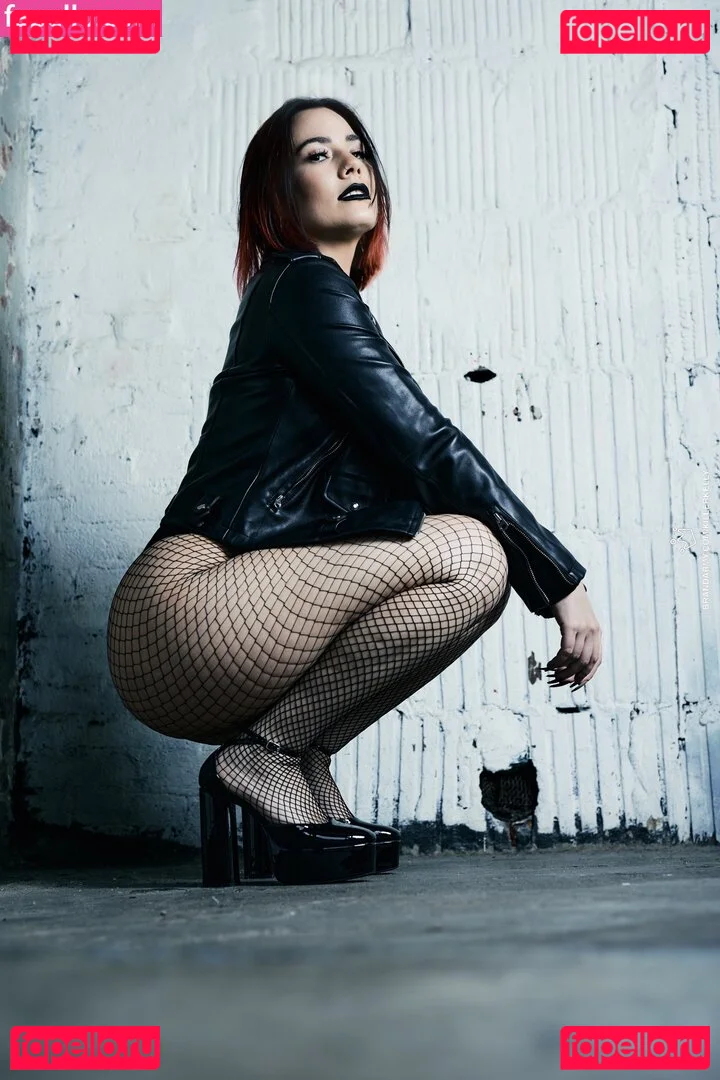 Killer Kelly Onlyfans Photo Gallery 
