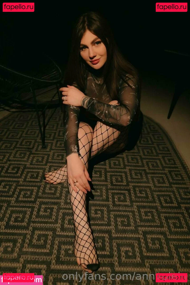 annyplein Onlyfans Photo Gallery 