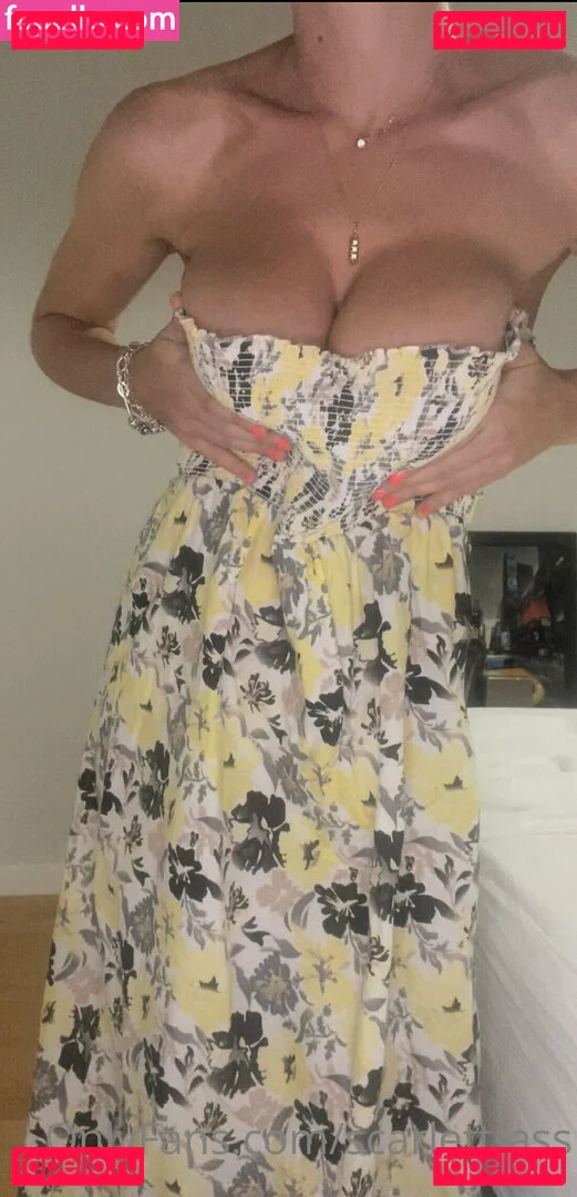 scarlett-ass Onlyfans Photo Gallery 