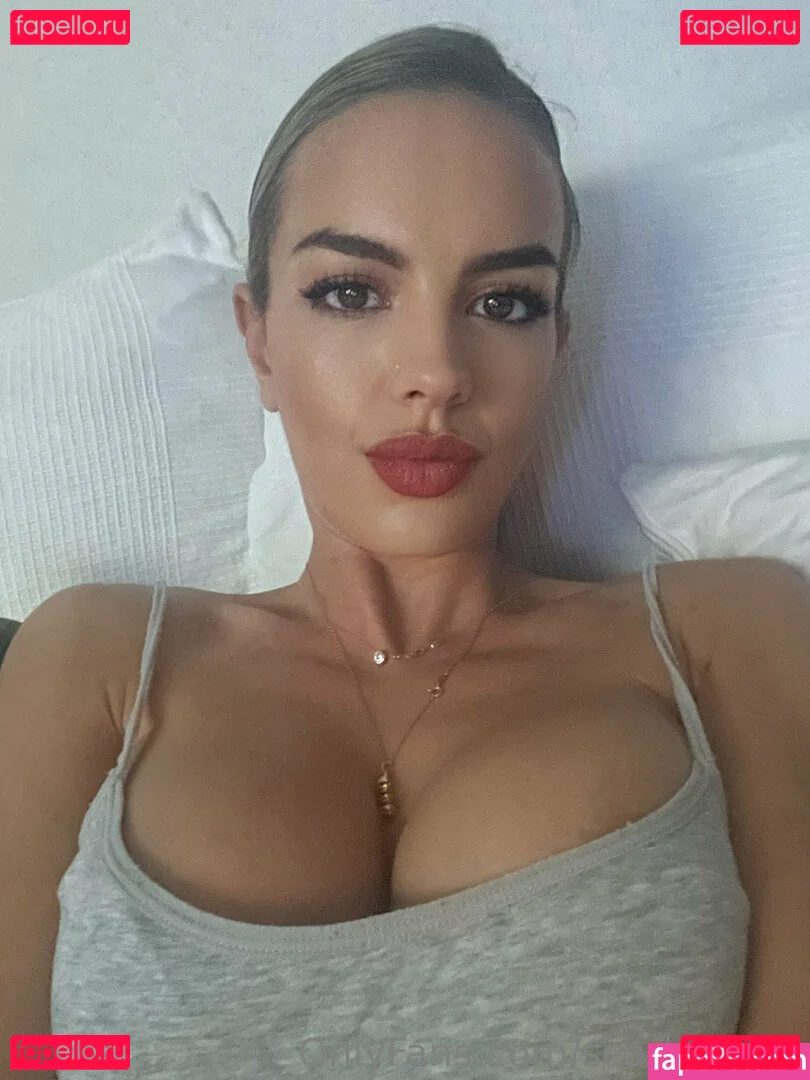 scarlett-ass Onlyfans Photo Gallery 